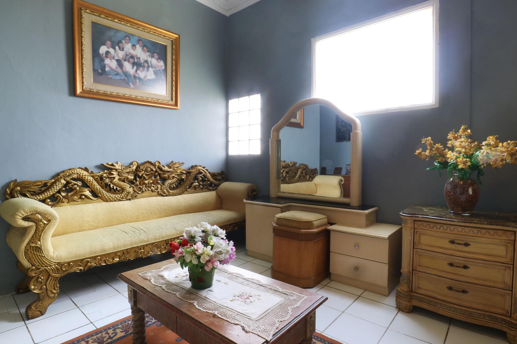 Villa Sri Manganti Jakarta Eksteriør billede